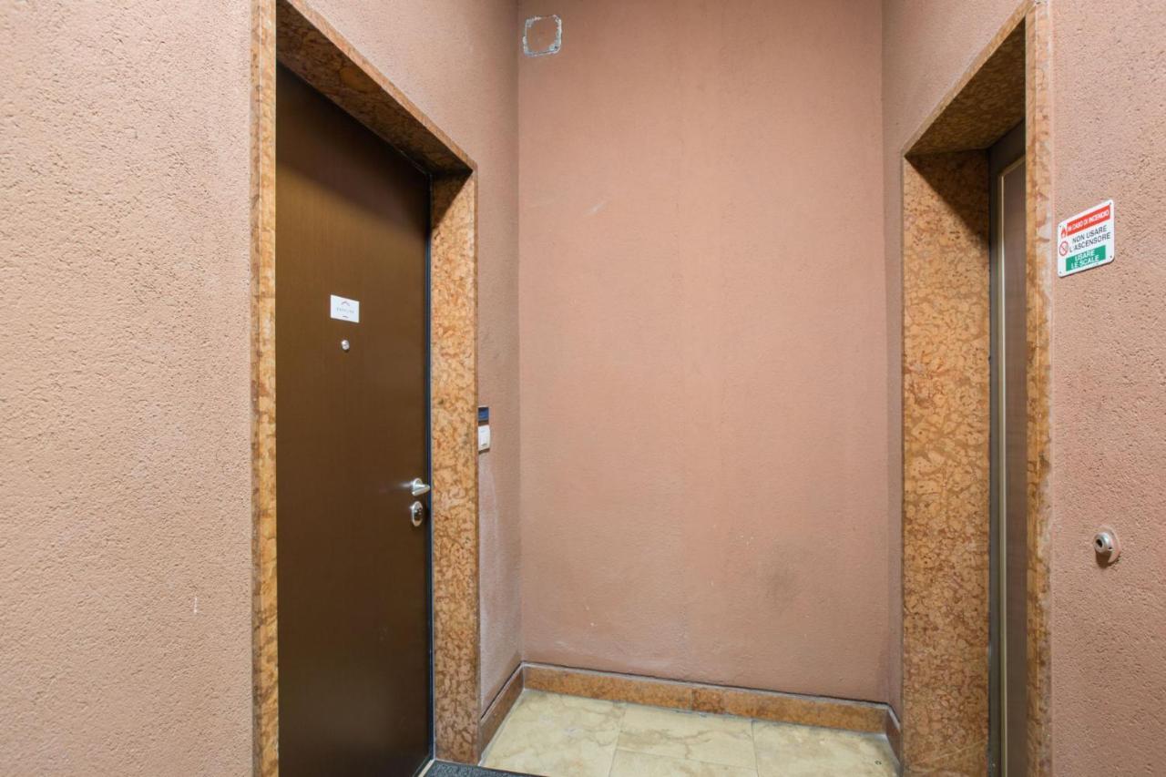 Easylife - Moderno Bilocale In Zona Porta Romana ميلان المظهر الخارجي الصورة